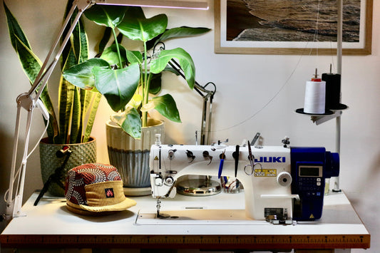 Pourquoi offrir une casquette artisanale à Noël ?