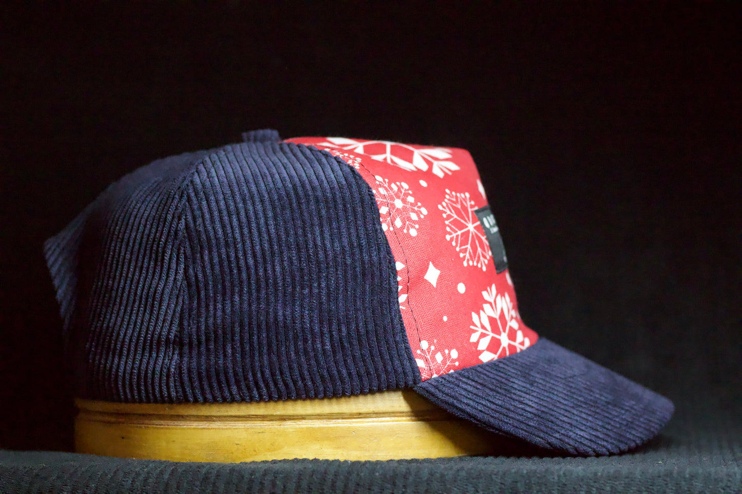 SNOWFLAKE BLUE TRAILER CAP