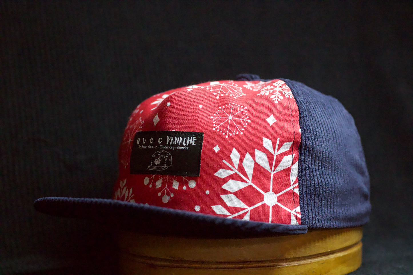 SNOWFLAKE BLUE TRAILER CAP